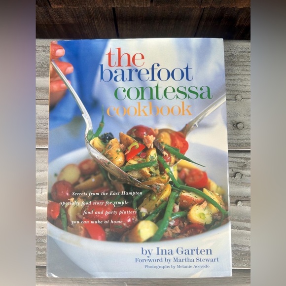 barefoot contessa Other - Autographed The Barefoot Contessa Cookbook, 1999, by Ina Garten.